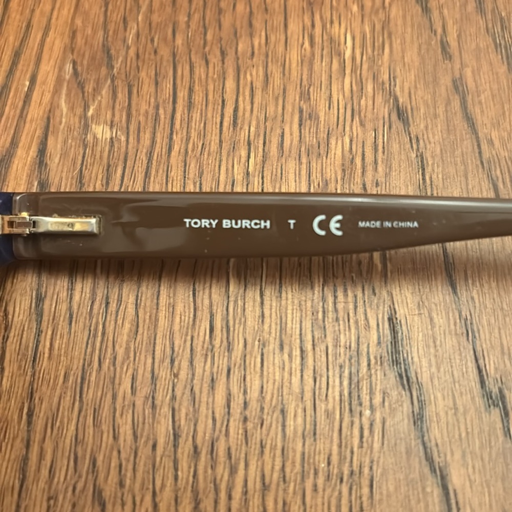 Tory Burch Eyeglasses - Picture 5 of 8